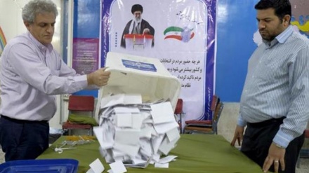 ایران: پولنگ کا وقت ختم  ووٹوں کی گنتی شروع