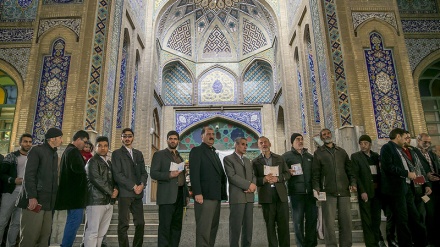 Masovni odziv naroda na izborima u Iranu - jasna poruka neprijateljima Irana 