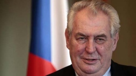 Predsjednik Češke: Europa mora ukinuti što prije sankcije Rusiji