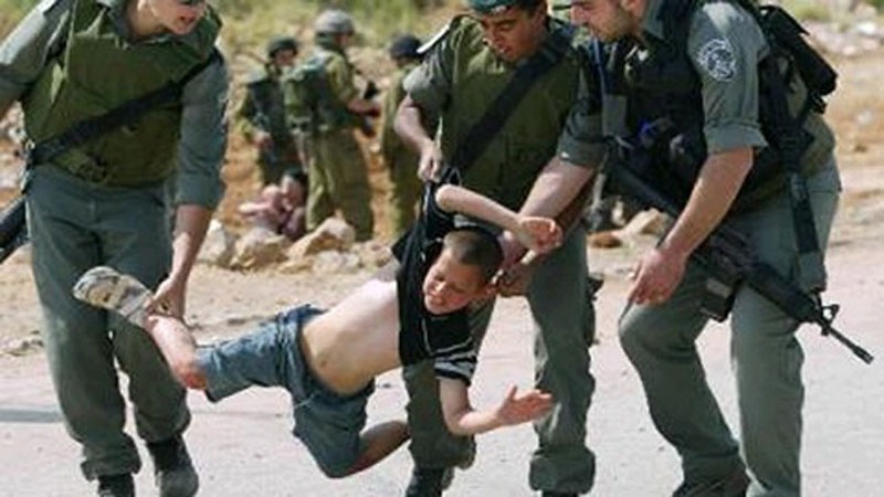 فلسطینی بچے صیہونی بربریت کا شکار
