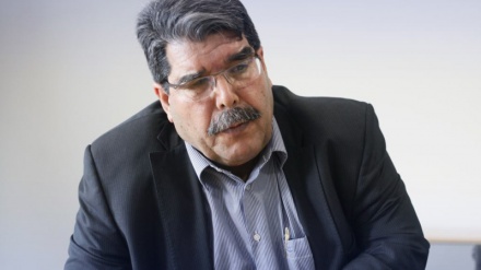 Saleh Müslümün iddiası: Türkiyə İŞİD-ə kömək edir