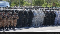 ڕێو ڕەسمی ڕۆژی ئەرتەش بە ئامادە بوونی سەرۆک کۆماری ئێران 