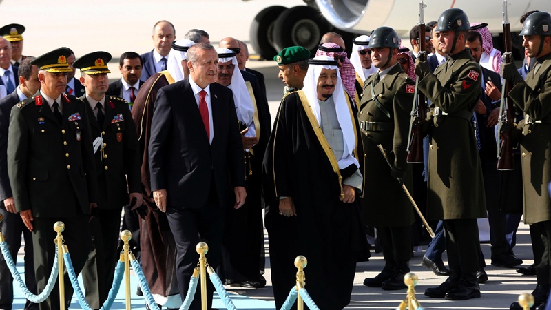 Turski predsjednik Erdogan predvodio svečani doček u čast saudijskog kralja Selmana 