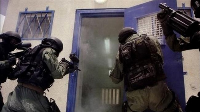 Napad na Palestince u izraelskom zatvoru Nafheh, desetine povrijeđenih