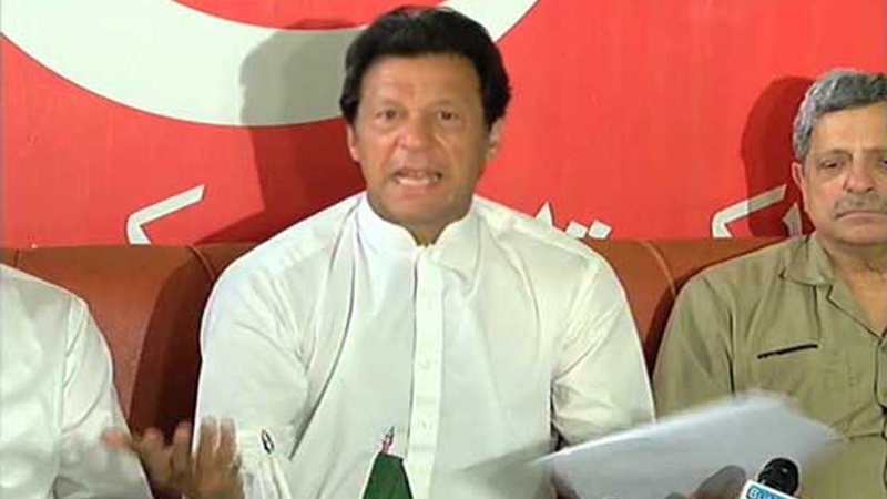 پاکستان تحریک انصاف کے سربراہ عمران خان