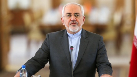 Zərif: İran Amerikadan kompensasiya istəyəcək