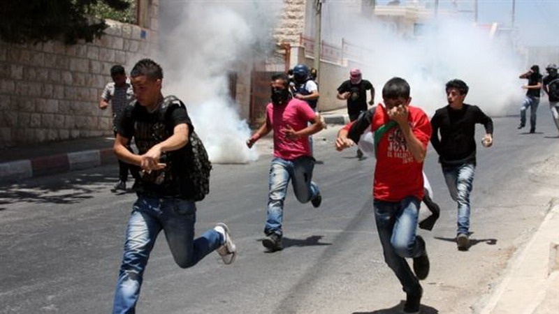 فلسطین: قلقیلیہ میں پرامن فلسطینی مظاہرین پر صیہونی فوجیوں کا حملہ