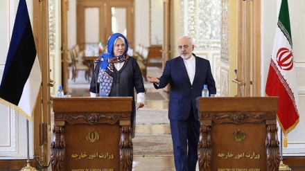 Zərif: İranın müdafiə qabiliyyəti müzakirə mövzusu deyil