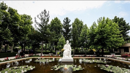 گڵکۆی فرده‌وسی له شاری مه‌شهه‌د - پارێزگای خوراسانی ڕه‌زه‌وی