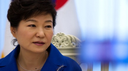 C.Koreya prezidenti bir daha xalqdan üzr istədi