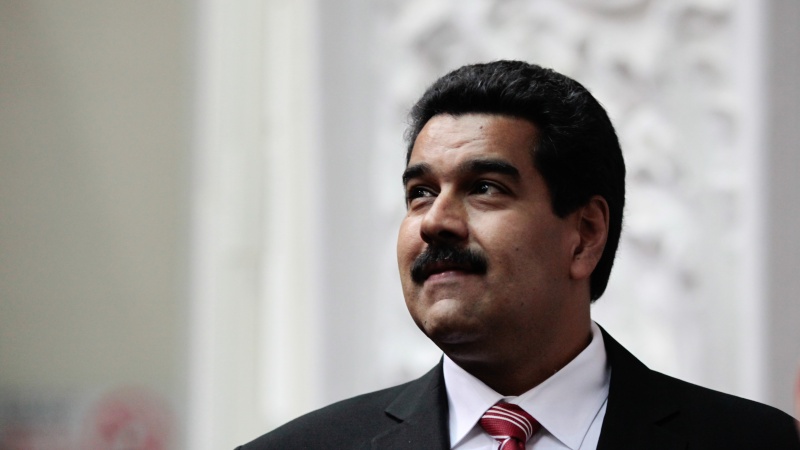 Venesuela prezidenti Tehrana gəldi