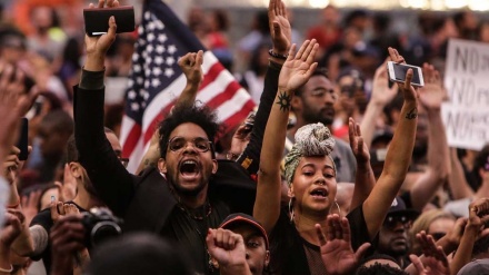 ABŞ-da irqçiliyə qarşı aksiya