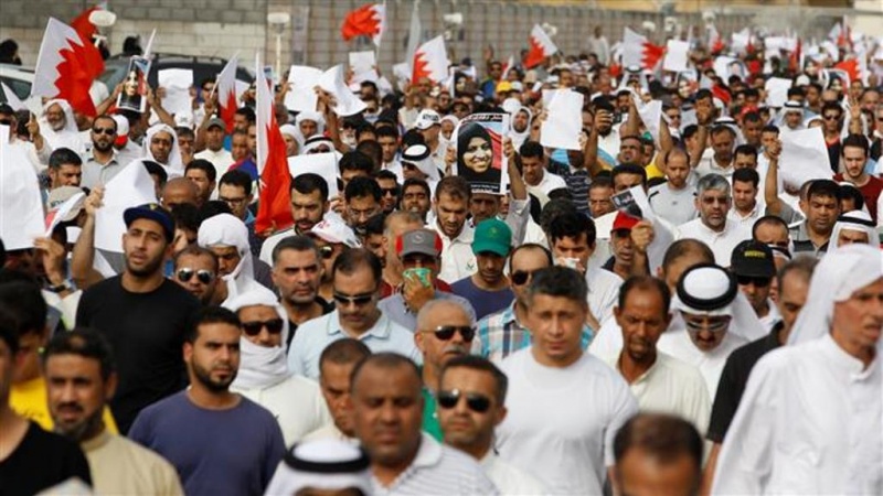 صیہونی حکومت کے وفد کا دورہ منامہ بحرینی عوام کا احتجاج