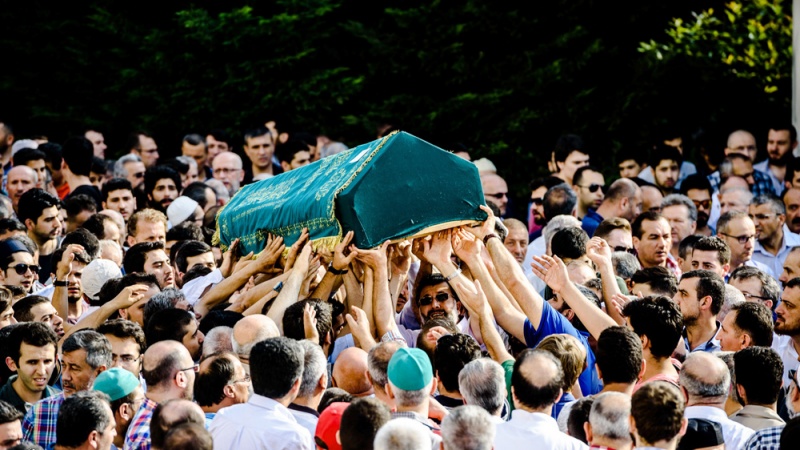 Sahrana žrtava eksplozije na Međunarodnom aerodromu Ataturk u Istanbulu