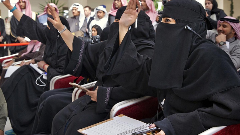 سعودی عرب میں انسانی حقوق کی خواتین کو مقدمات کا سامنا