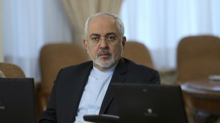 Zərif İranın terrorizm ilə mübarizəsinə təkid etdi