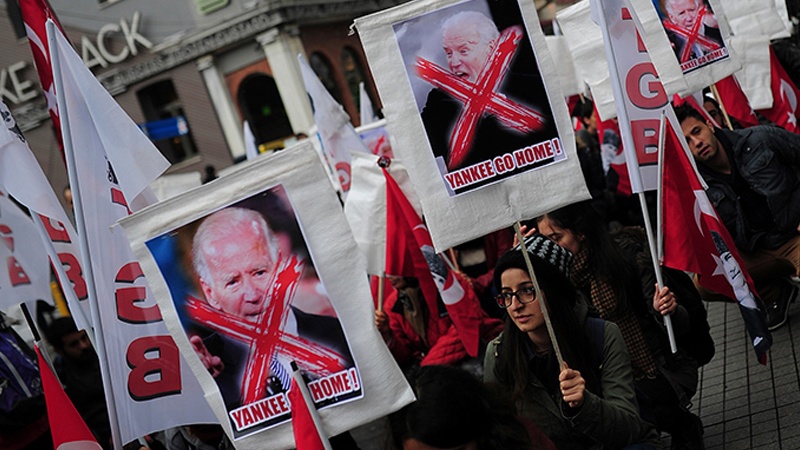 Türkiyədə etirazçılar 