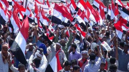 یمن میں جارح سعودی اتحاد کے خلاف بڑے پیمانے پر مظاہرے