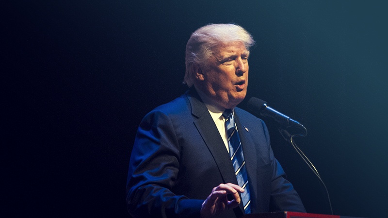 Amerikada ehtiyatda olan hərbçilər Donald Tramp əleyhinə aksiya keçiriblər