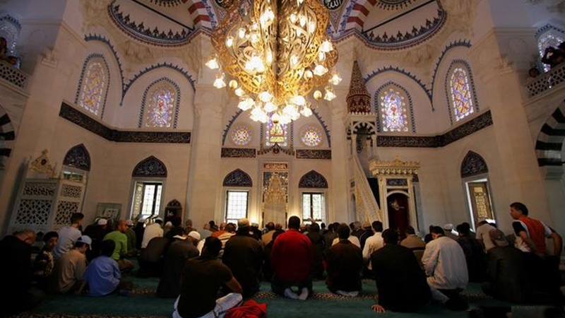 جرمنی میں اسلامو فوبیا، مرکزی مسجد کودھماکے سے اُڑانے کی دھمکی