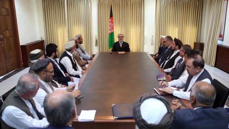 افغانستان کی قومی اتحاد حکومت اور گلبدین حکمتیار کی زیرقیادت حزب اسلامی گروہ کے درمیان جمعرات کو ایک امن معاہدے پر دستخط ہوئے تھے- 