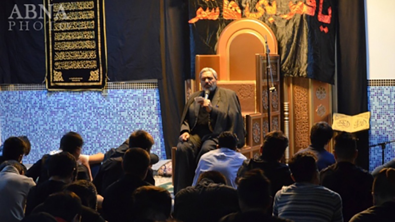 İsveç müsəlmanları əza saxlamaq üçün İmam Əli İslam mərkəzində toplaşdılar+(FOTO)