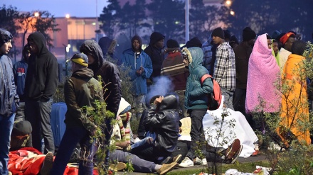 Fransada miqrantların düşərgəsində toqquşma
