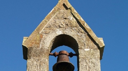 سوپای ئێراق دەنگی ناقوسی کلیسای مووسڵی بەرزکردەوە + فیلم 