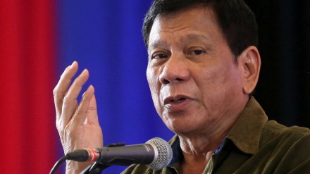Filippin prezidenti ABŞ hərbçilərinin ölkəsini tərk etmələrini istəyib