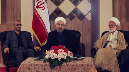 Ruhanî: Dewletên Rojavayê naxwazin kutahiyê bidin krîza terorîzmê