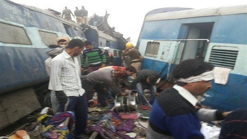 ہندوستان میں ٹرین حادثہ 32 جاں بحق 100 زخمی