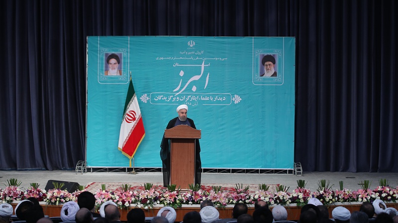 دنیا کے ساتھ تعمیری اشتراک عمل ایران  کی پالیسی ہے : صدر روحانی 