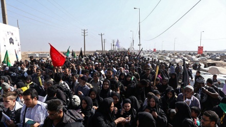 ایران کی شلمچہ سرحد پر حسینی زائرین کا عظیم اجتماع