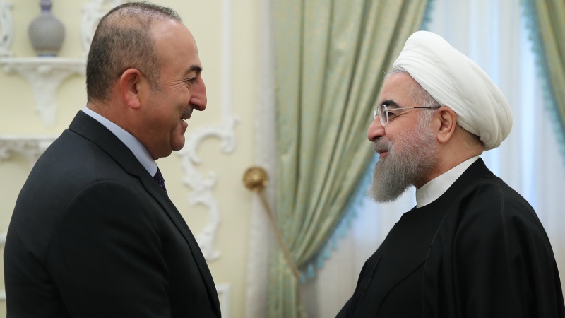 علاقے میں امن و استحکام کی برقراری کے لئے ایران اور ترکی کے تعاون پر زور