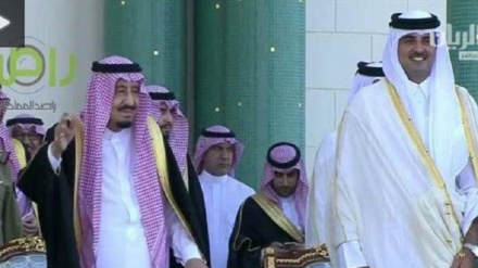 سەمای سەیر و سەمەرەی پاشای عەرەبستان، ئەمیری قەتەری وە پێکەنین خست