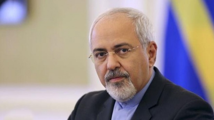 Zarif: Iranci su tri puta kroz historiju spasili Jevreje