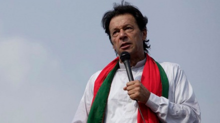 عومران خان: هێڵی تەدارەکاتی ئەمریکا و ناتۆ لە پاکستانەوە دەبێ بپچرێت