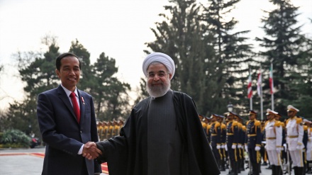  Pêşewaziya fermî ya Ruhanî ji serokomarê Endonezyayê