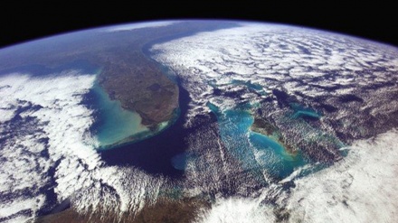 جوانییەکانی زەوی لە گەردوونەوە 