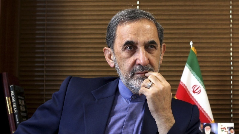 امریکی سازشوں سے ایرانی قوم با خبر