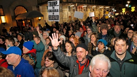 Trampa qarşı etirazçılar Amerikanın taleyindən nigarandırlar