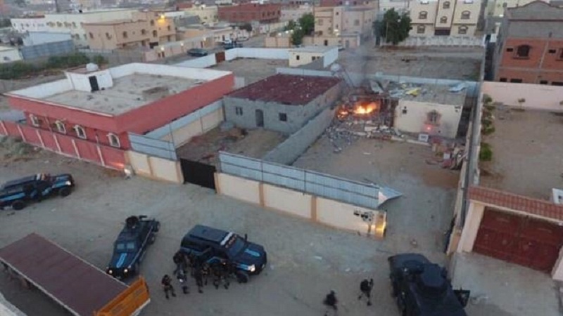 سعودی عرب میں مسلح افراد اور سیکورٹی اہلکاروں کے درمیان جھڑپ ، دو ہلاک 