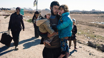 İŞİD Mosulun 900 min sakinini didərgin salıb