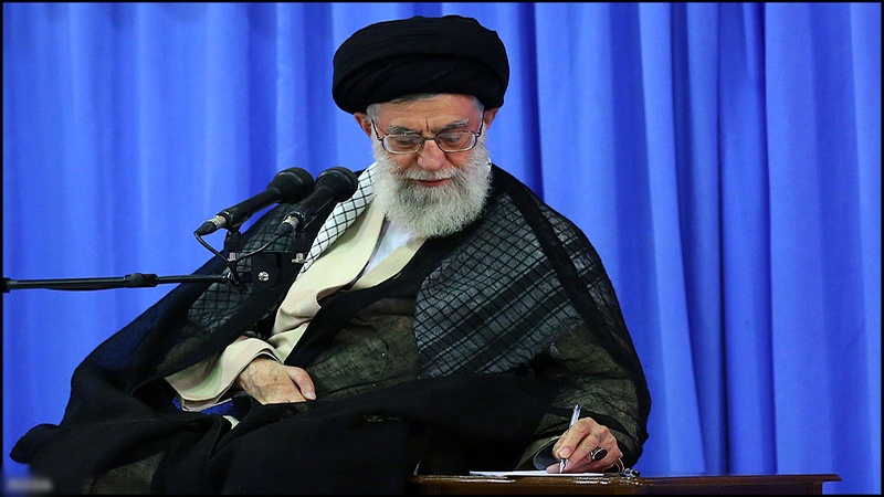 رہبر انقلاب نے یوروپی طلبا کے نام بھیجا ایک پیغام