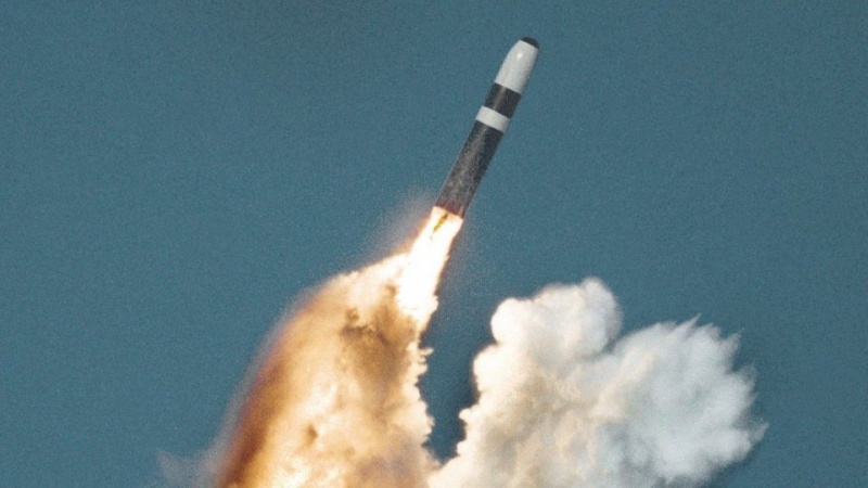 Amerika testirala balističku raketu za nuklearnu bojevu glavu