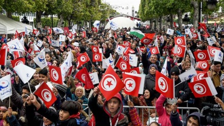 Tunis inqilabının ildönümündə inqilab əhval-ruhiyyəsi