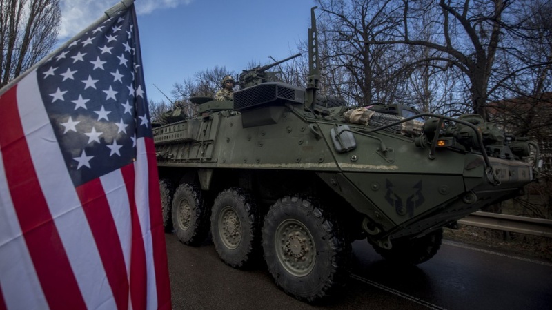روس اور لیٹویا کی سرحدوں پر امریکی ٹینکوں کی تعیناتی