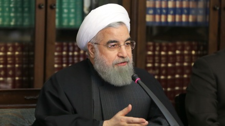 اغیار کی سازشوں کے مقابلے میں ایرانی قوم کی استقامت کی ضرورت پر صدر مملکت کی تاکید