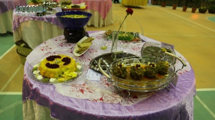 İsfahanın ənənəvi yeməkləri festivalı