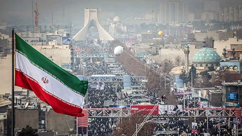 İranda 22- Bəhmən Yürüşləri